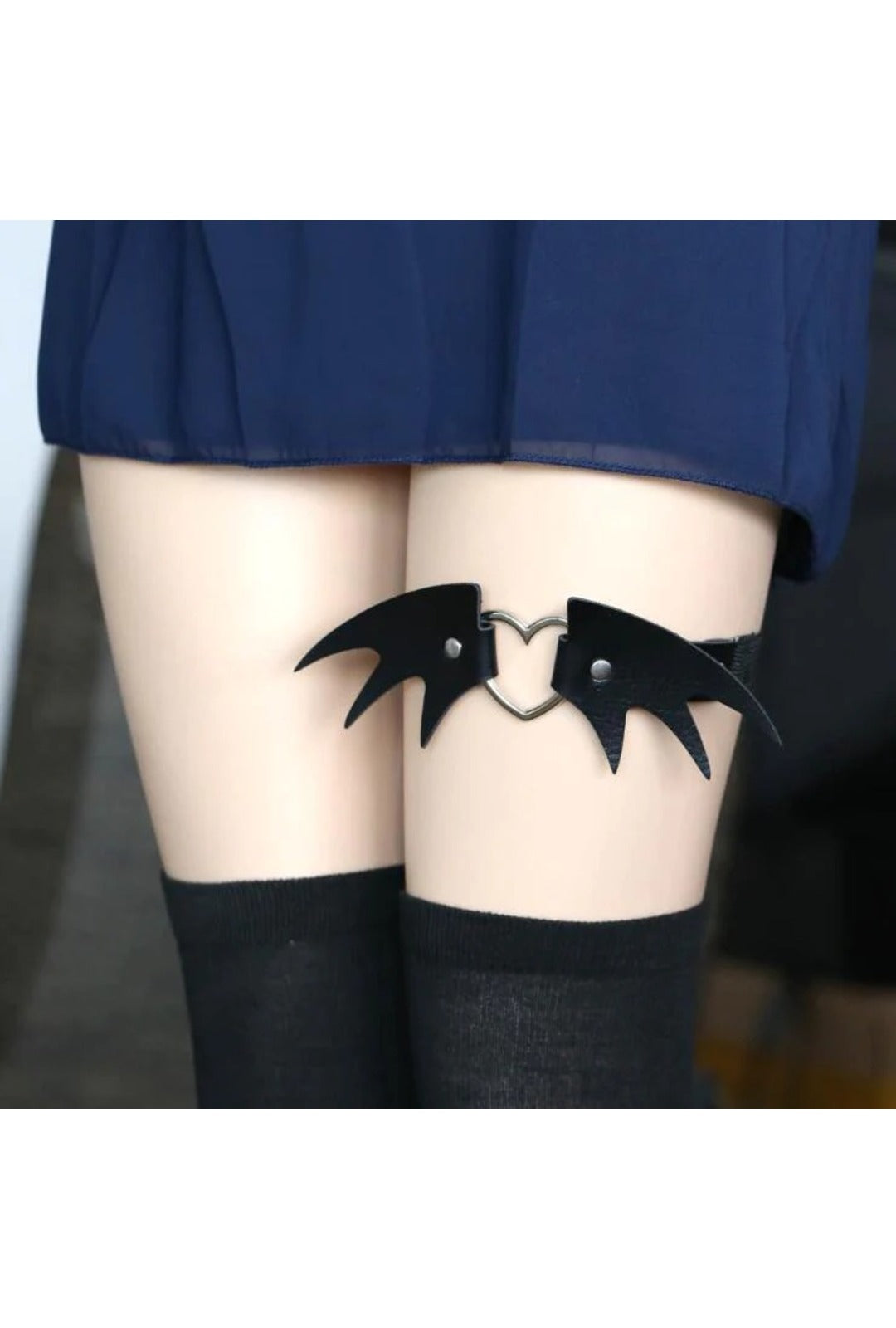 PU Black Leather Bat Garter with Heart