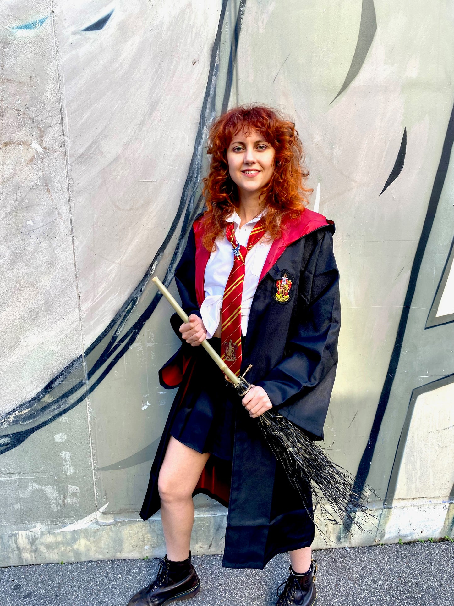 gryffindor neck tie harry potter ron hermione maroon and red satin