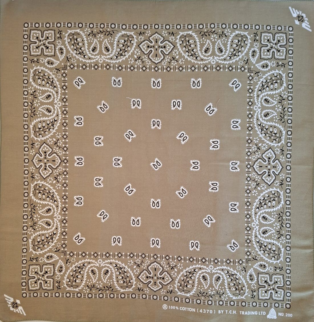 Kahki Tan Paisley Bandana No.200