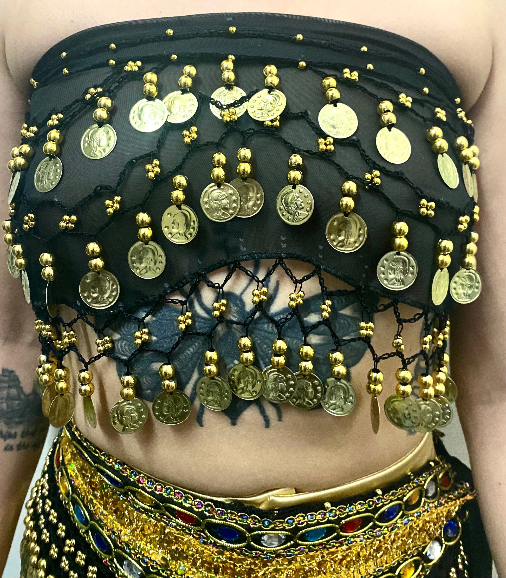 Black and gold tribal bellydance bra + belt set - 67,80 €