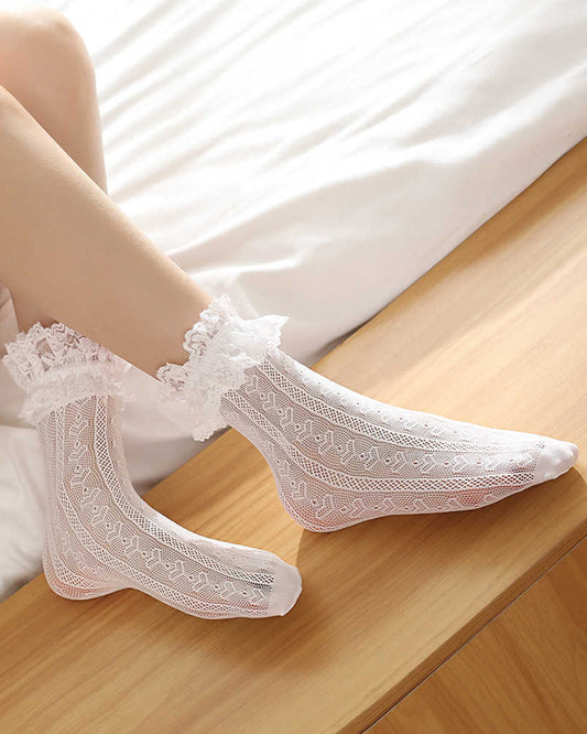 White Frill Ankle Socks