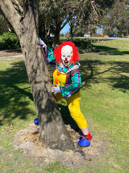 IT Pennywise Deluxe Costume