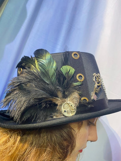 Strappy Cogs and Key Steampunk Top Hat (RR)